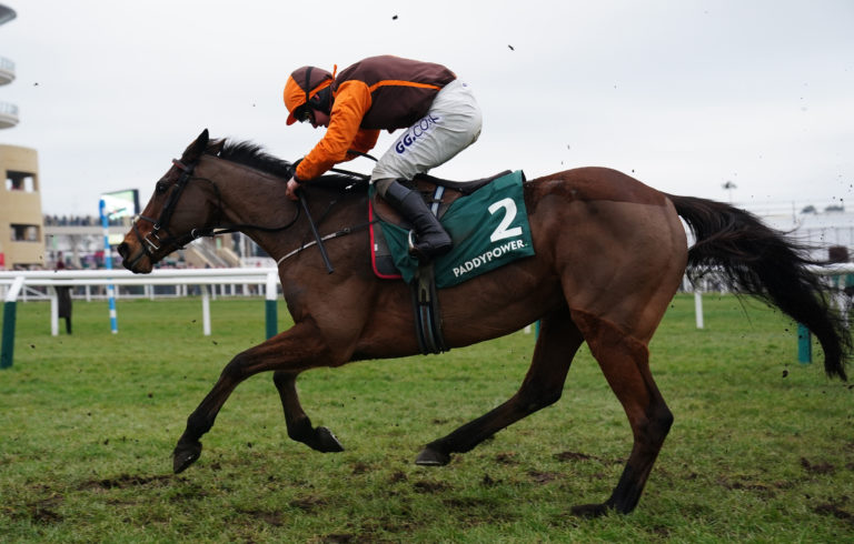 Noble Yeats stayed on well to be fourth in defence of his crown