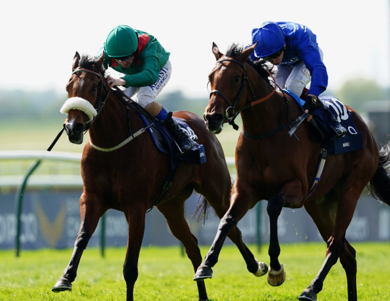 Mawj (right) came out on top at Newmarket