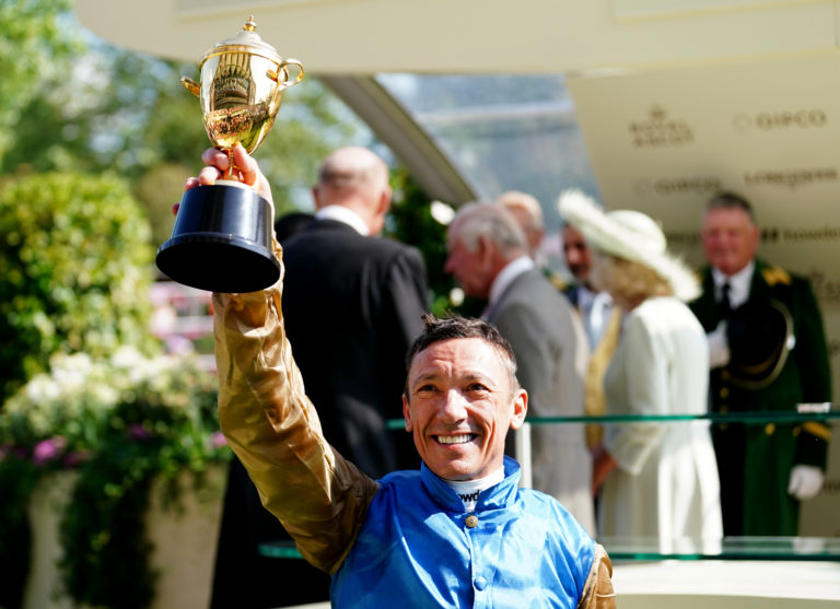 Frankie Dettori celebrates