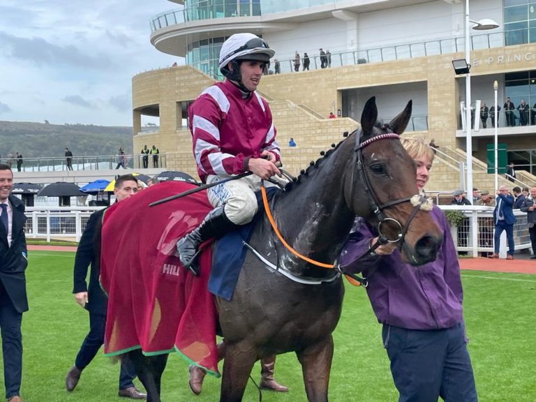 Whacker Clan jumped brilliantly all the way