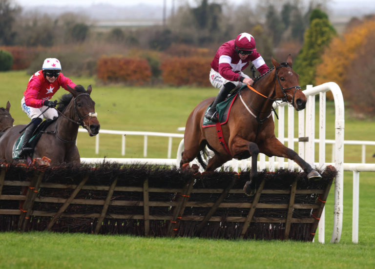 Stellar Story clears the last flight