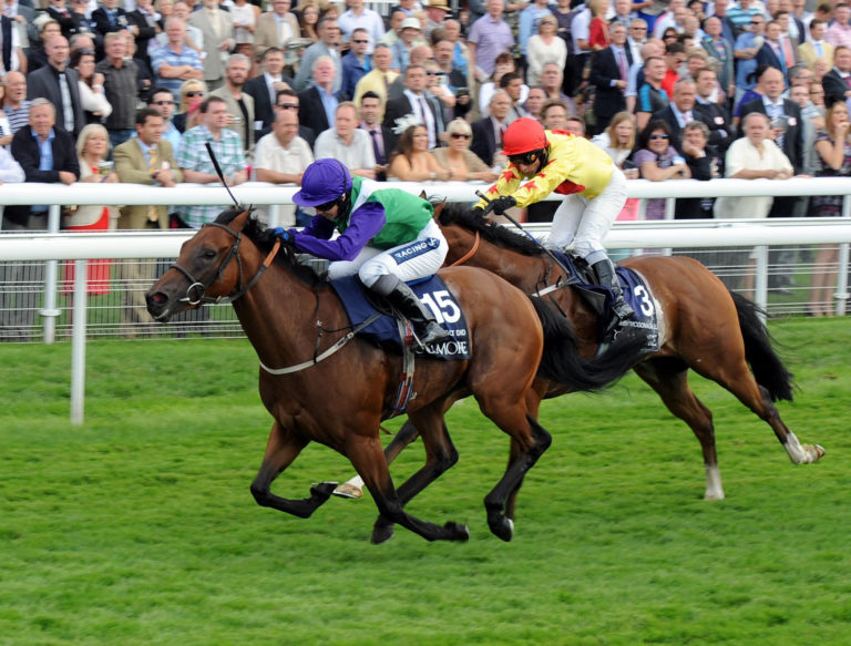 Margot Did and Hayley Turner winning the Nunthorpe
