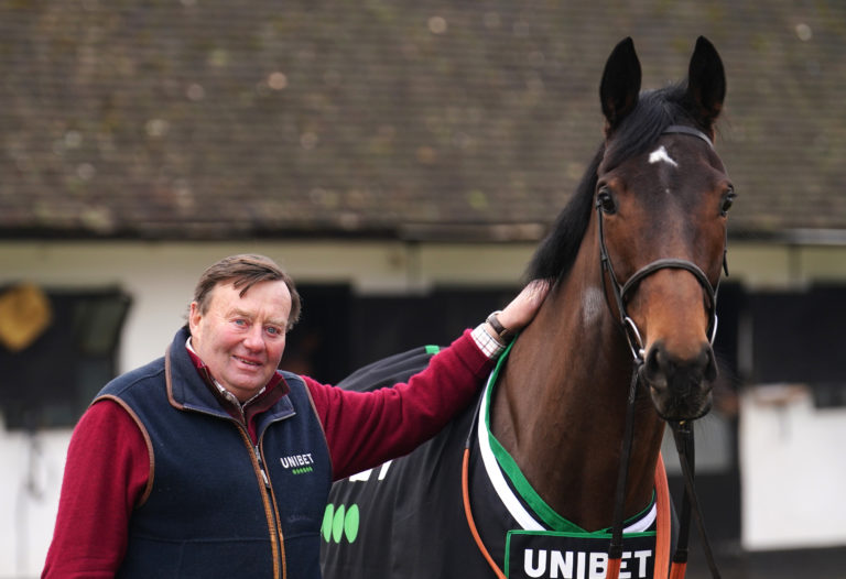 Nicky Henderson with Marie's Rock
