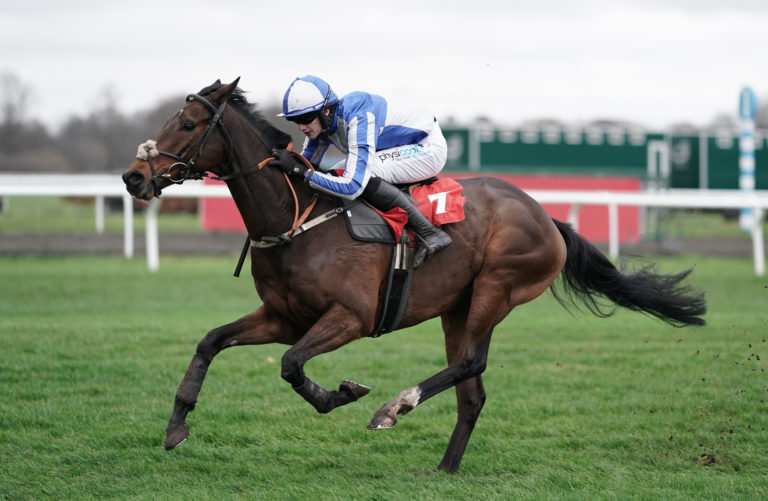 Aurigny Mill won the opening race at Kempton on Wednesday 