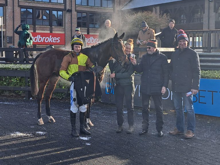 Sean O'Keeffe with Highwind