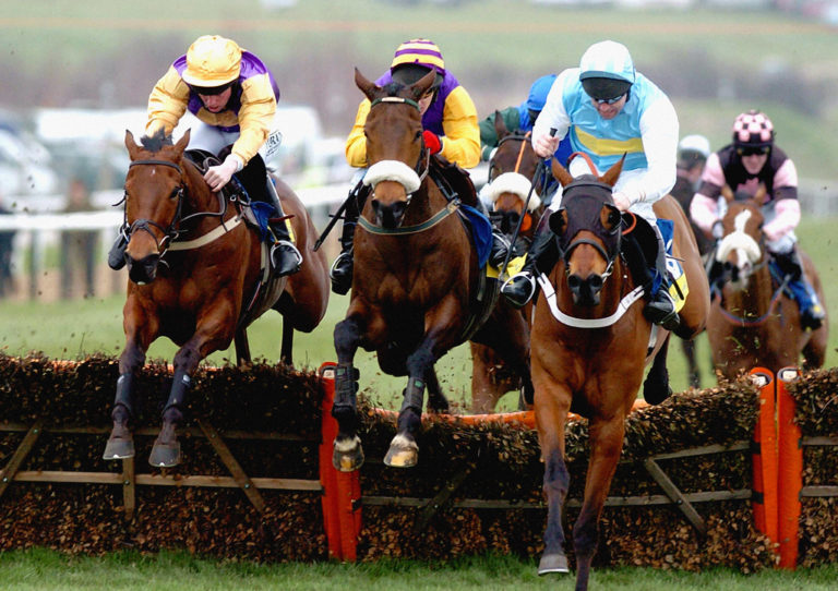 Horse Racing – Cheltenham Festival 2005 – Cheltenham Racecourse