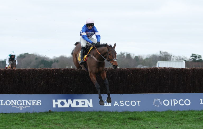 L'Homme Presse (left) had no answer to Pic D'Orhy