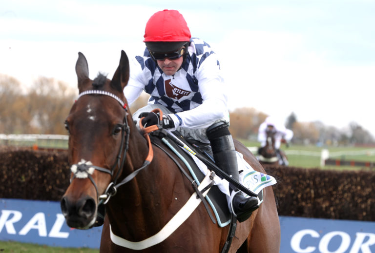 Dusart is the only Henderson-trained Grand National entrant certain of a run