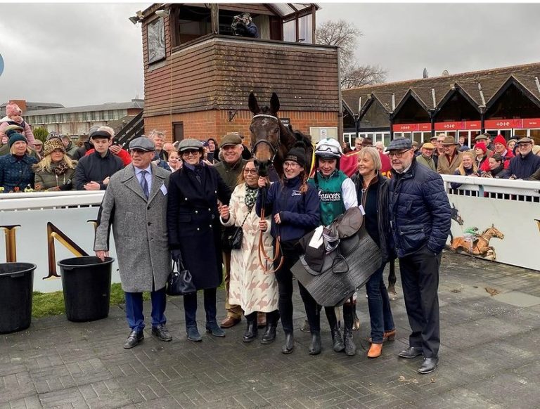 L'Homme Presse and connections at Lingfield