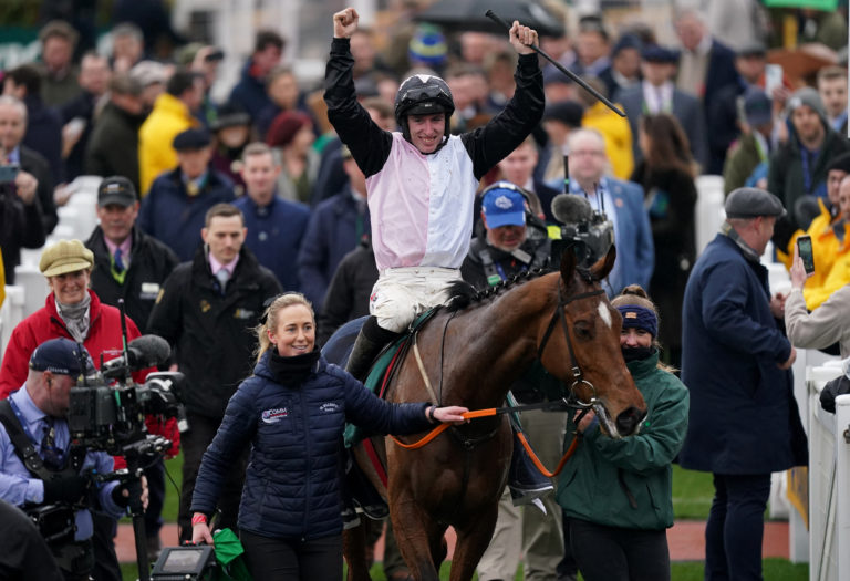 Jack Kennedy celebrates aboard Teahupoo