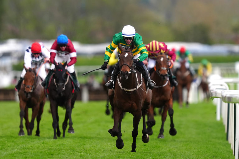I Am Maximus leads home a collection of high-class performers in the Grand National