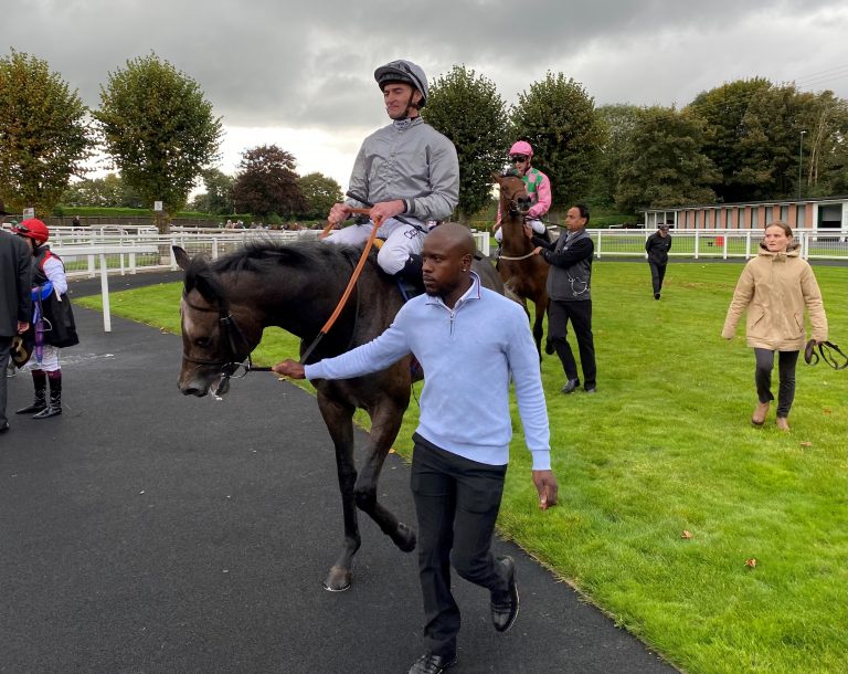 Arctic Voyage got off the mark at Nottingham