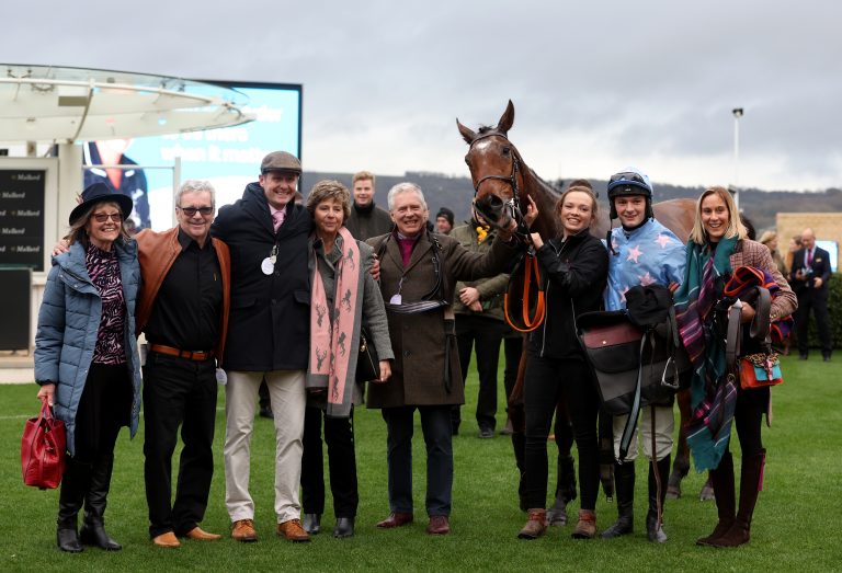 Cannock Park with winning connections after winning at Cheltenham last November