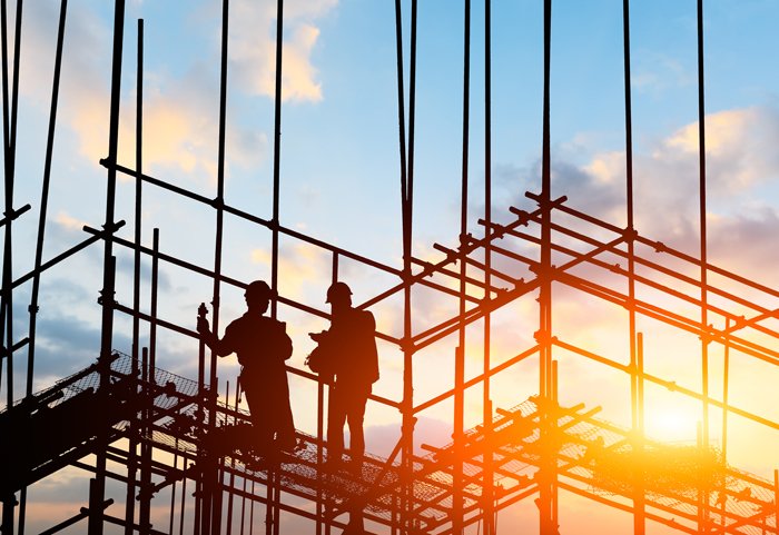What should the government look for when assessing bids for public sector work?
