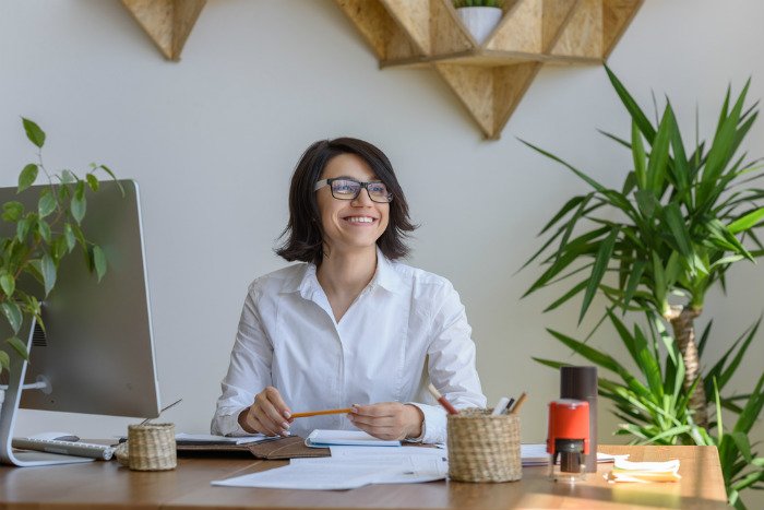 How does workplace culture affect employee health and wellbeing?