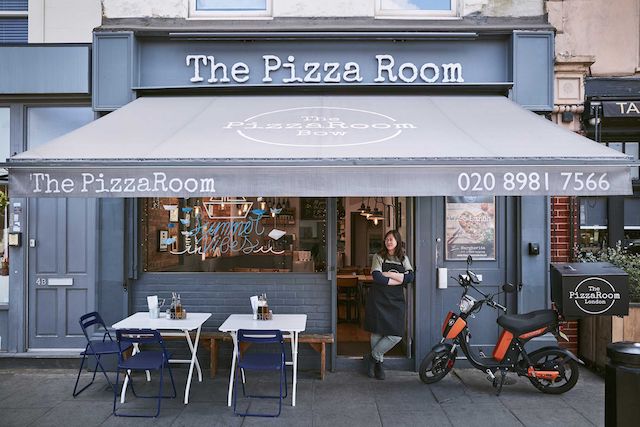 The Pizza Room outside
