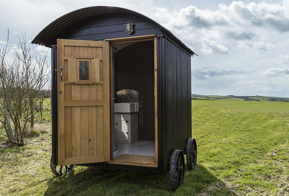 Plankbridge Privy garden room bathroom