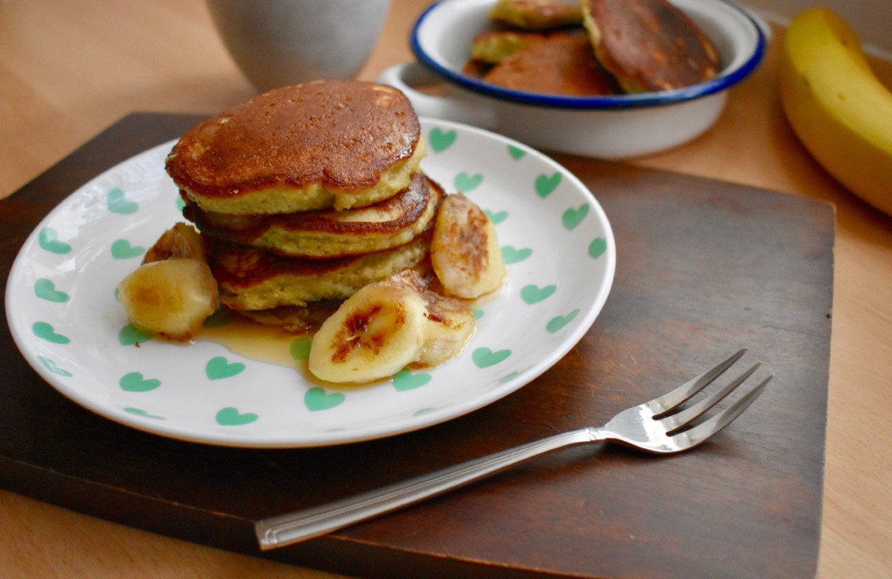 Gluten free Banana Pancakes from NikiBakes, featuring Steenbergs Organic Fairtrade Vanilla Extract