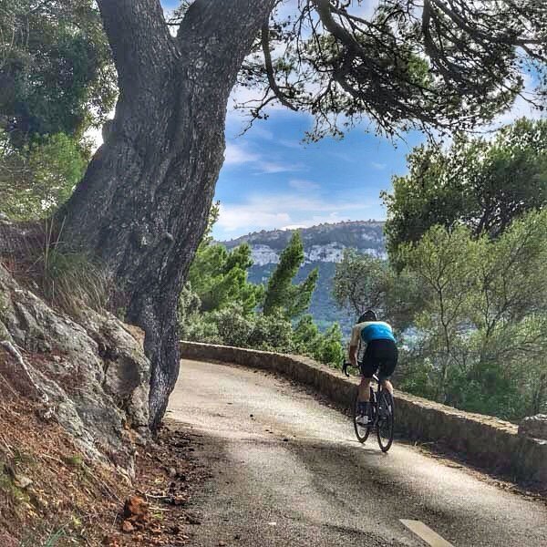 the road to port de valldemossa