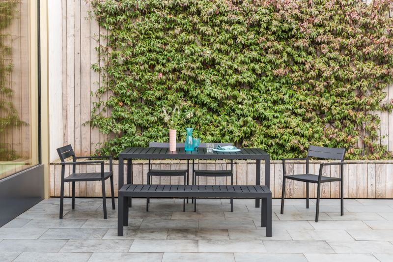 mailbox-home-event-dinning-range