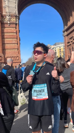 Bernard Lloyd avatar