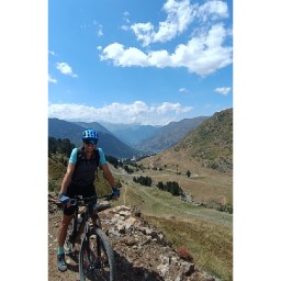 Ainhoa Auzmendi avatar