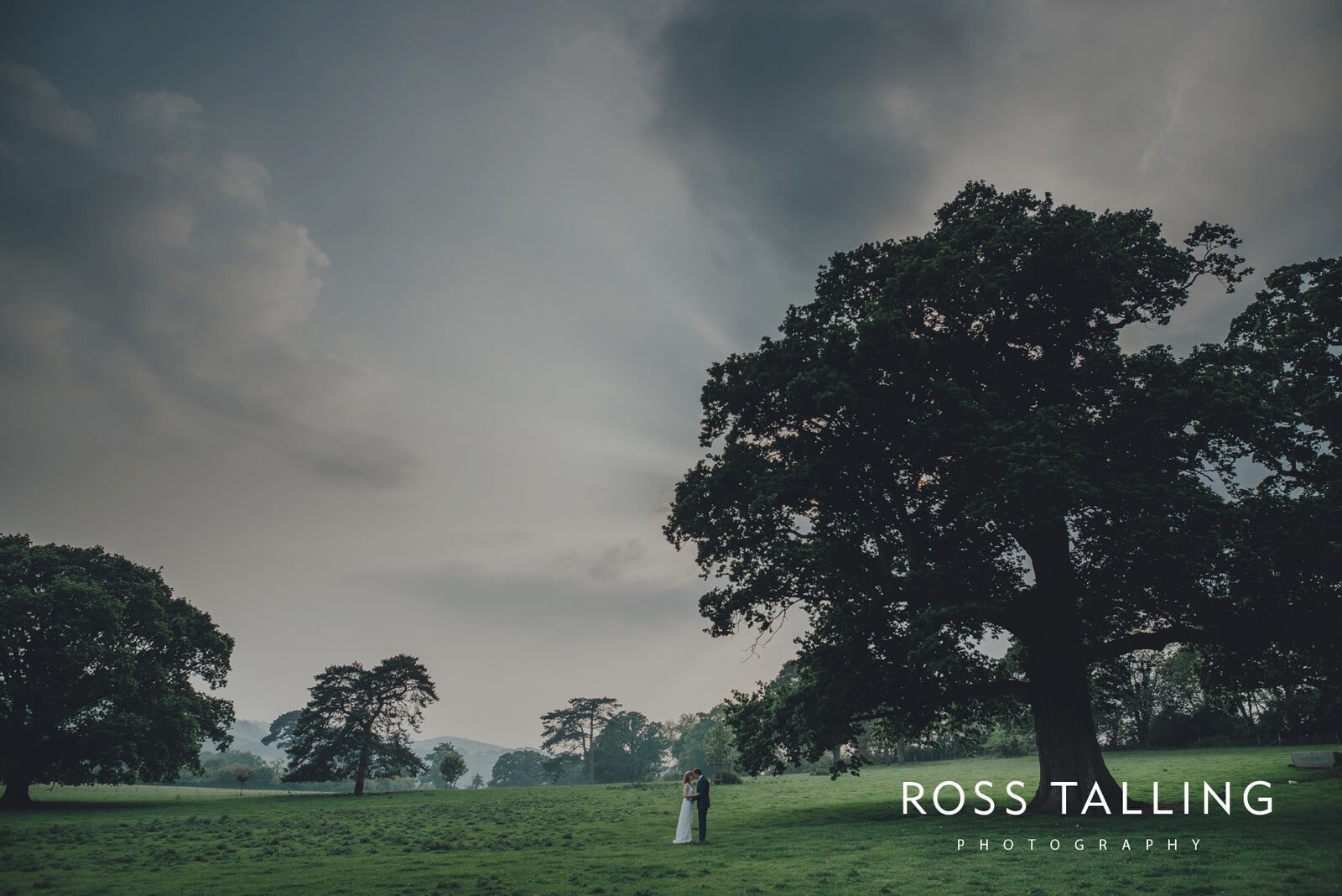 Pynes House Wedding Photography Devon_0124