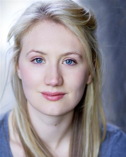 4-leonie-spilsbury-as-fairy-blossom