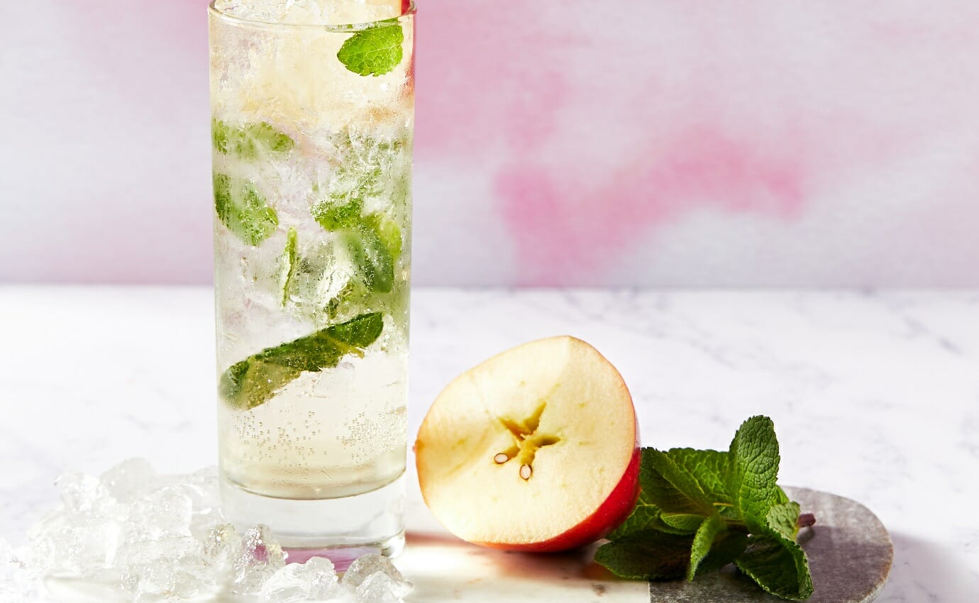 Apple Elderflower Mint Sparkle 2025