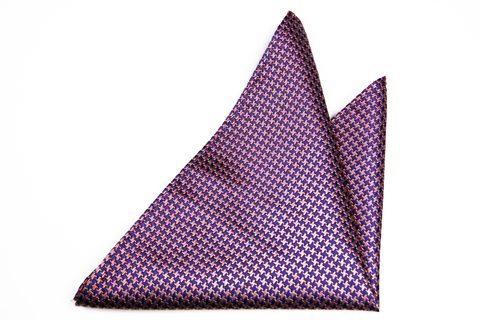 Bröstnäsduk i Siden - Hundtandsmönster i rosa och blått - Notch AXEL Bröstnäsduk i Siden - Hundtandsmönster i rosa och blått - Notch AXEL