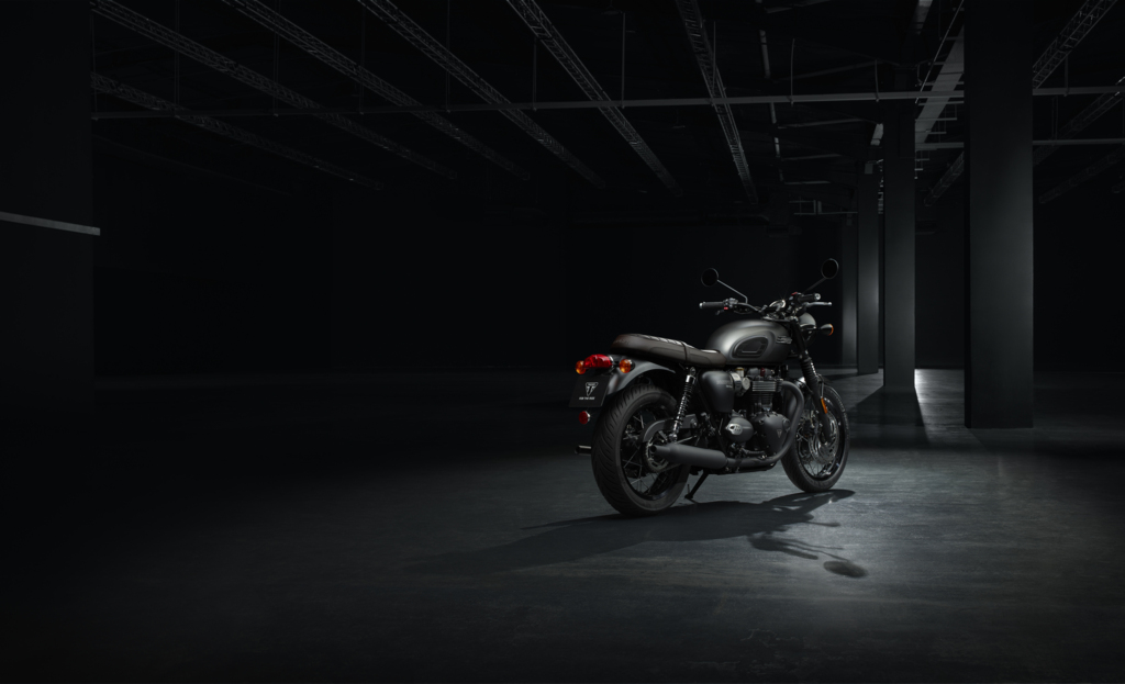 Bonneville T120 Black Stealth Edition
