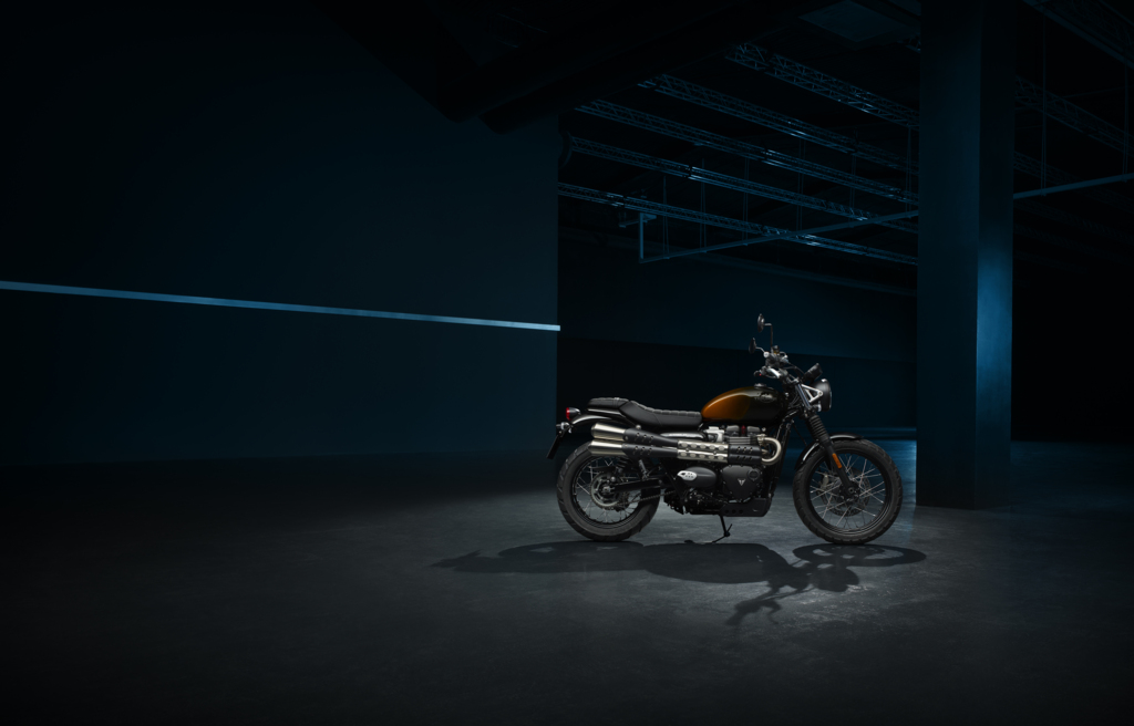Scrambler 900 Orange Stealth Edition