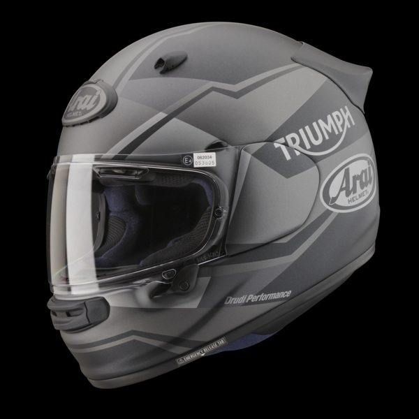 Arai Quantic Triumph in schwarzer Ausführung