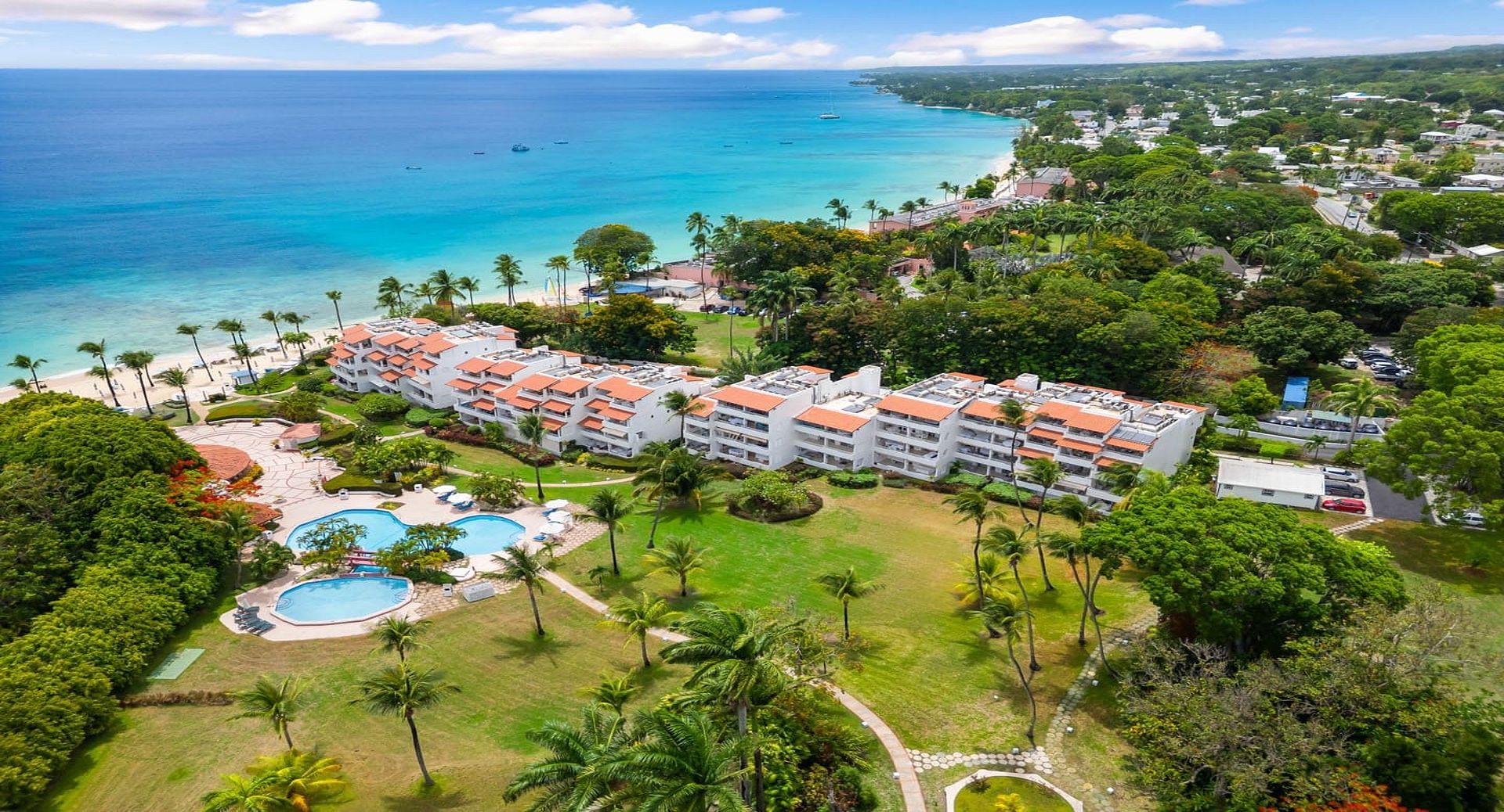 Glitter Bay