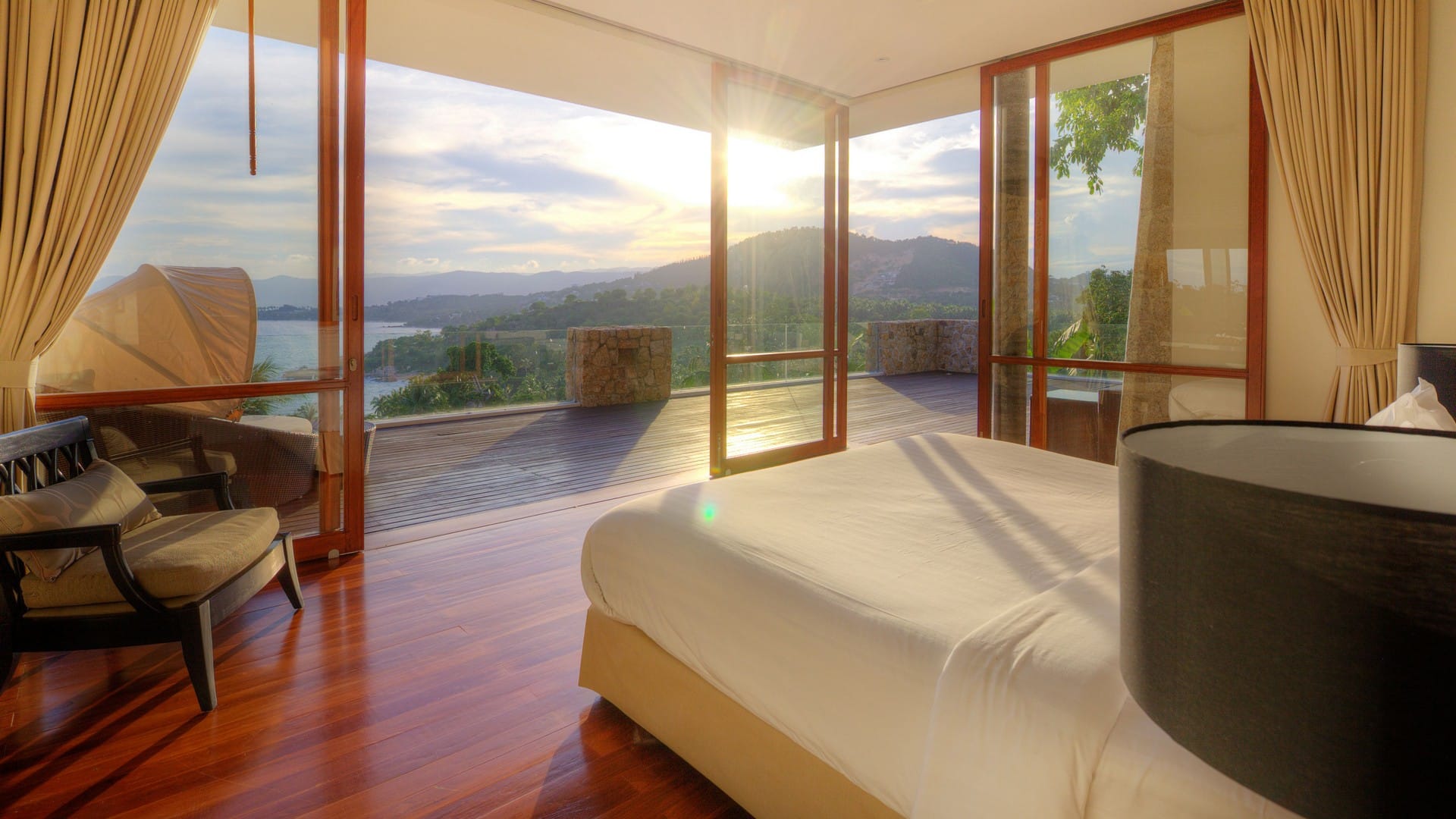 samujana-villa-6-master-bed-sunset