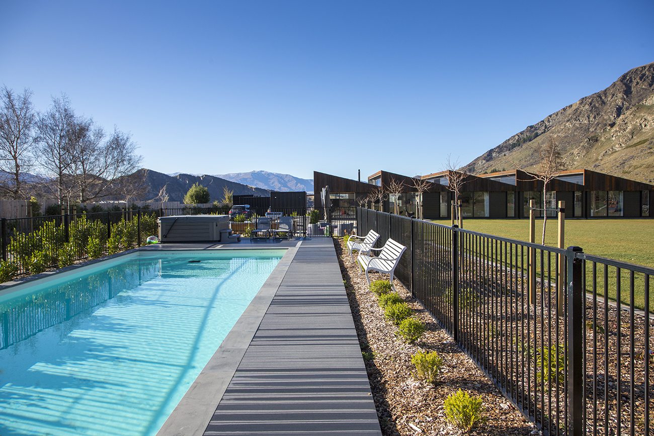 majordomo-the-sawtooth-house-pool