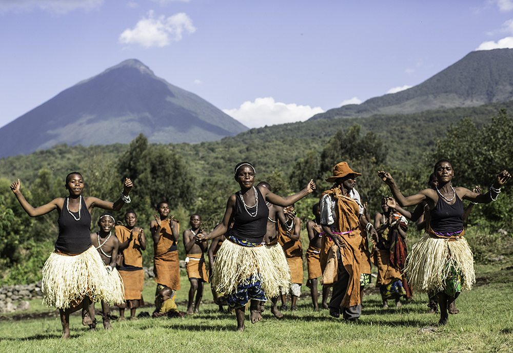 batwa-dance-group