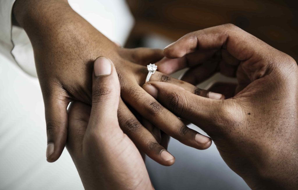 romantic date ideas for married couples