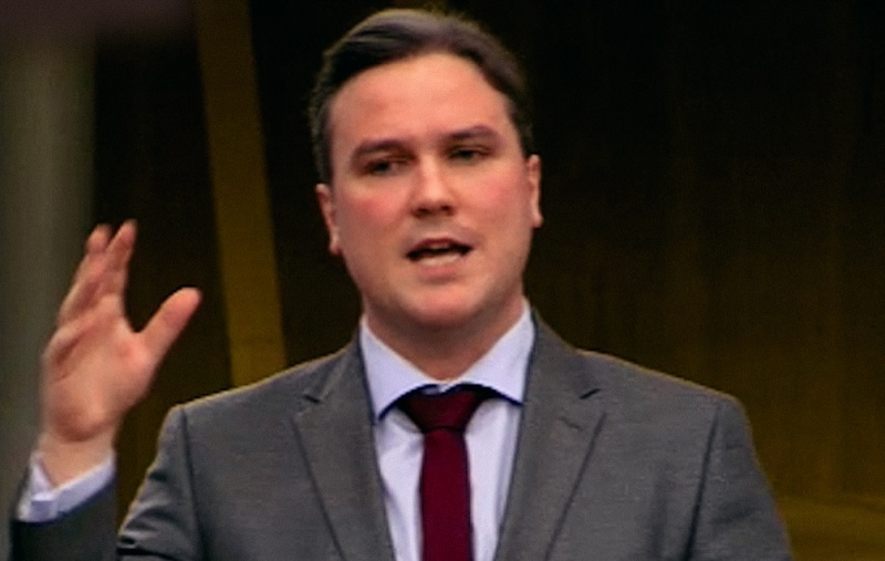 Tom Arthur MSP in the Scottish Parliament